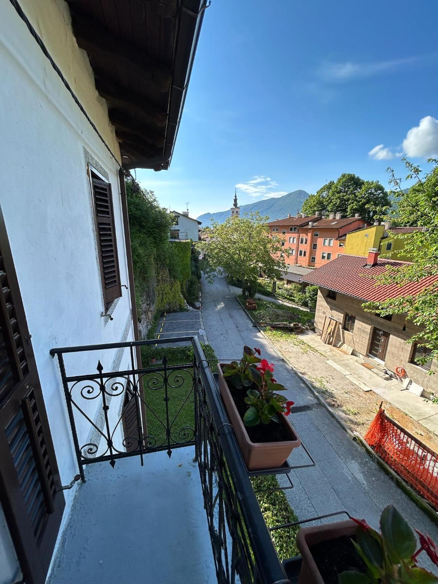 Stres-less Sunny Apartment